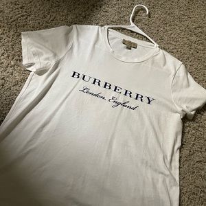 Burberry T-Shirt